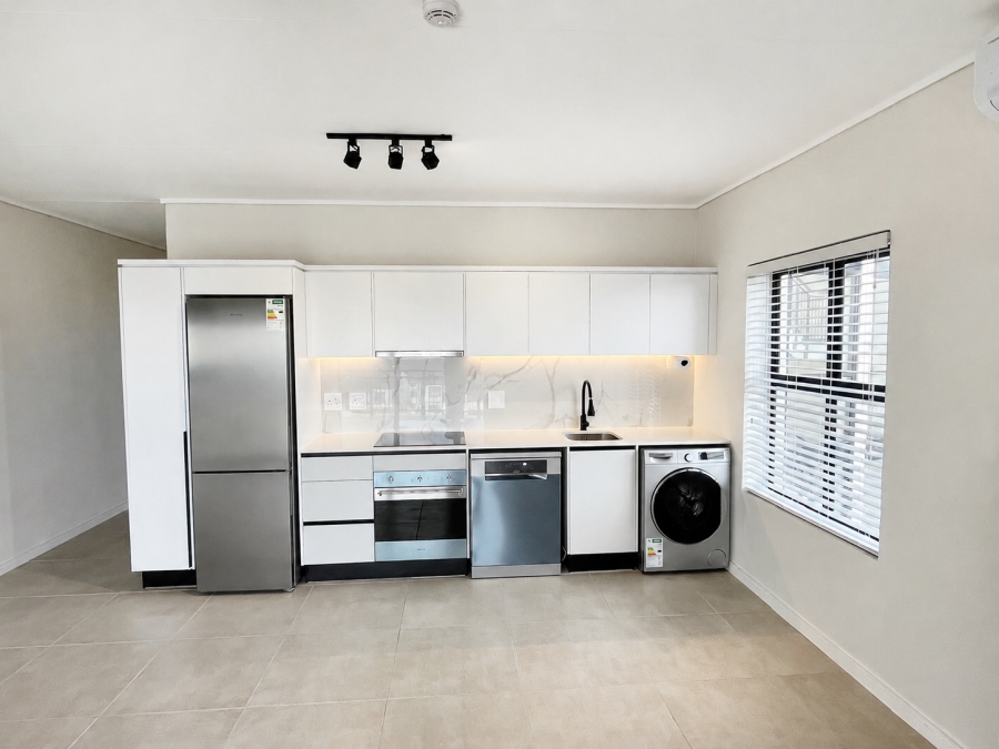 To Let 1 Bedroom Property for Rent in Richwood Western Cape
